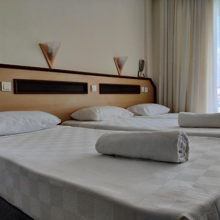 Side Oezguerhan Hotel Екстер'єр фото