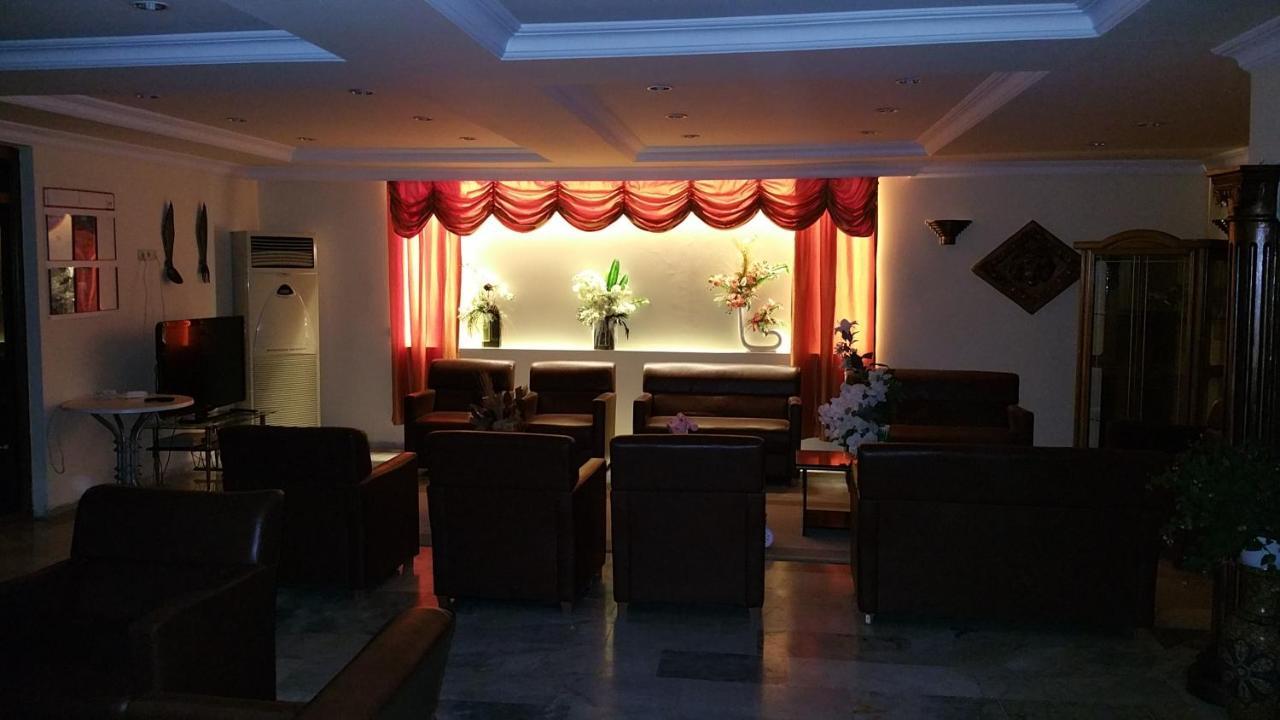 Side Oezguerhan Hotel Екстер'єр фото