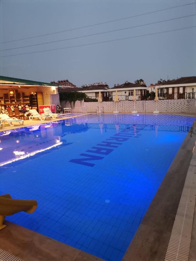 Side Oezguerhan Hotel Екстер'єр фото