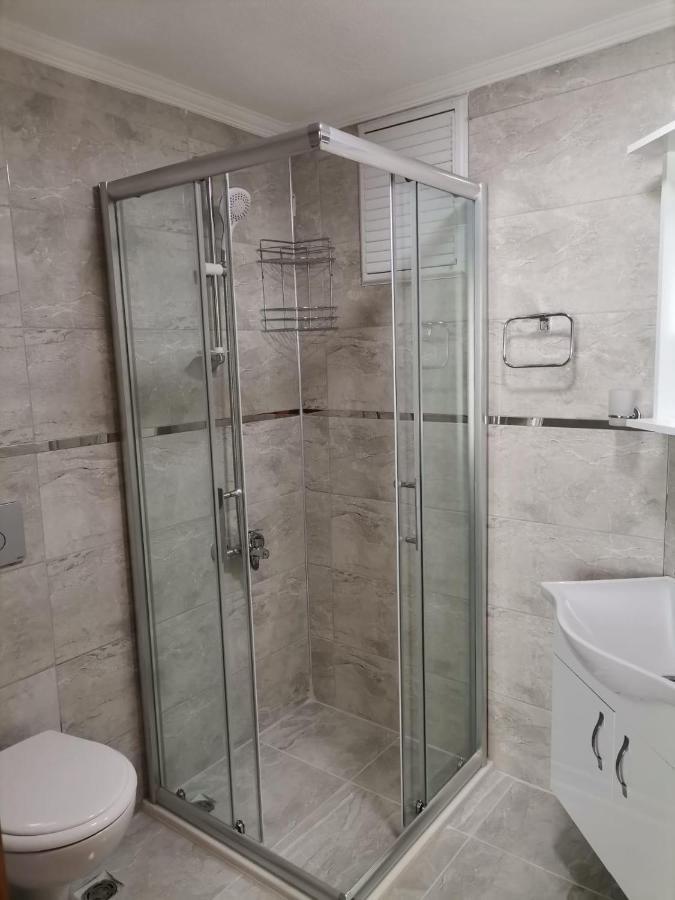 Side Oezguerhan Hotel Екстер'єр фото